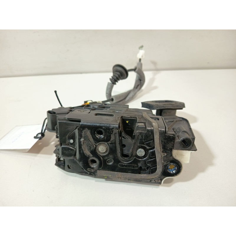 Recambio de cerradura puerta trasera derecha para skoda rapid (nh3, nk3, nk6) 1.6 tdi referencia OEM IAM 5E0839016A  