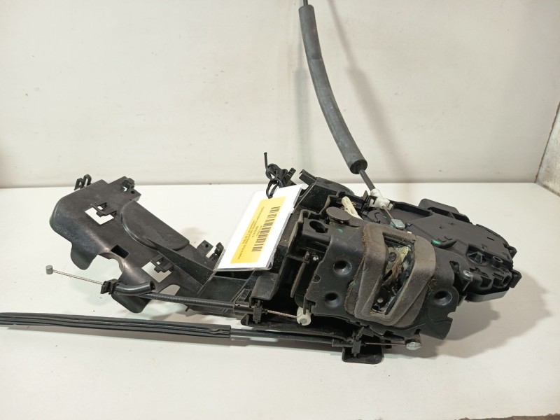 Recambio de cerradura puerta delantera izquierda para jaguar xf i (x250) 2.7 d referencia OEM IAM JDE38173  