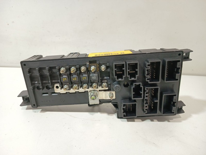Recambio de caja reles / fusibles para volvo xc90 i (275) t6 awd referencia OEM IAM 518827019  