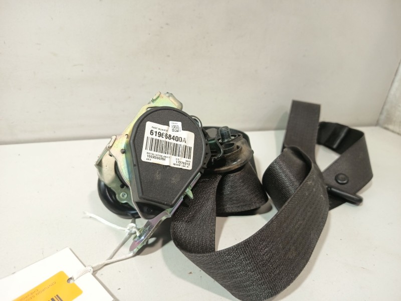 Recambio de cinturon seguridad delantero derecho para chevrolet orlando (j309) 2.0 d referencia OEM IAM 13297103  
