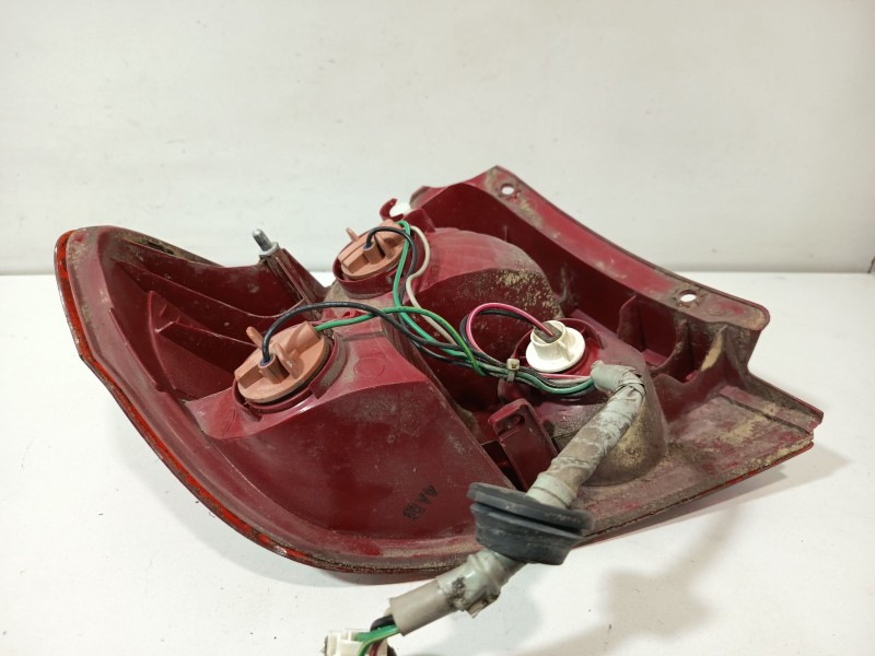 Recambio de piloto trasero derecho para hyundai getz (tb) 1.3 i referencia OEM IAM 924021C010  
