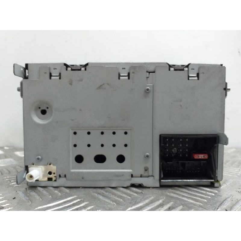SISTEMA AUDIO / RADIO CD 5P0035186B  - imagen 2