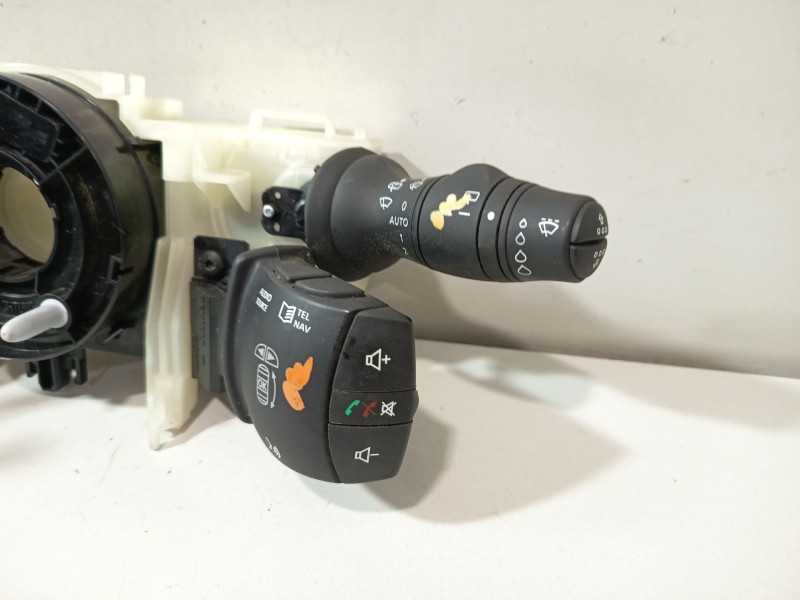 Recambio de mando multifuncion para renault scénic iii (jz0/1_) 1.5 dci referencia OEM IAM 255670019R  