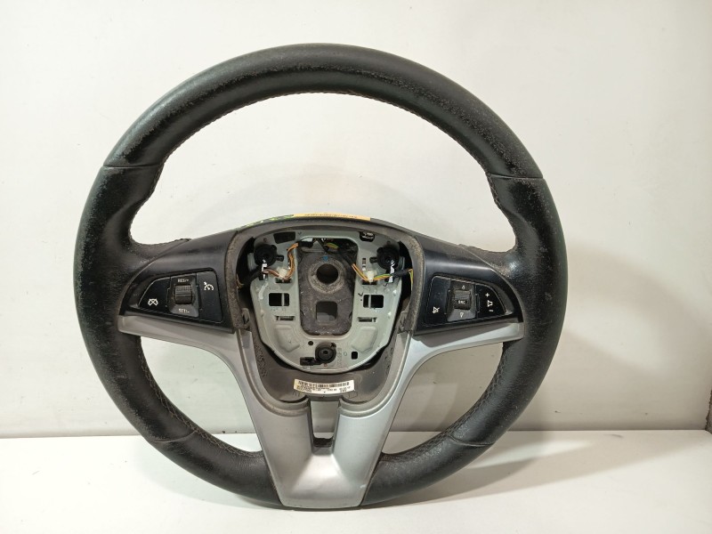 Recambio de volante para chevrolet orlando (j309) 2.0 d referencia OEM IAM 95227506  