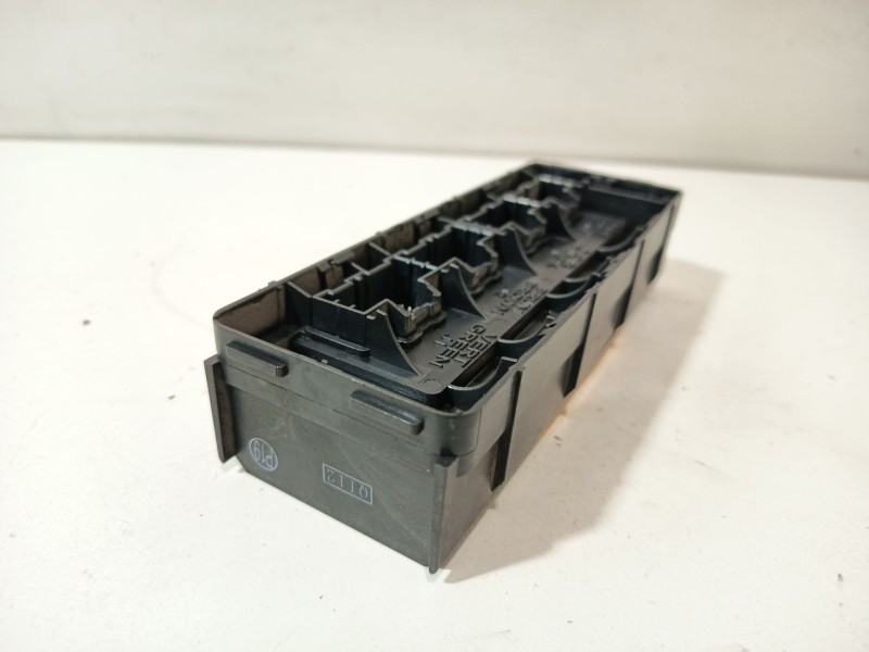 Recambio de modulo electronico para chevrolet orlando (j309) 2.0 d referencia OEM IAM 13582897  