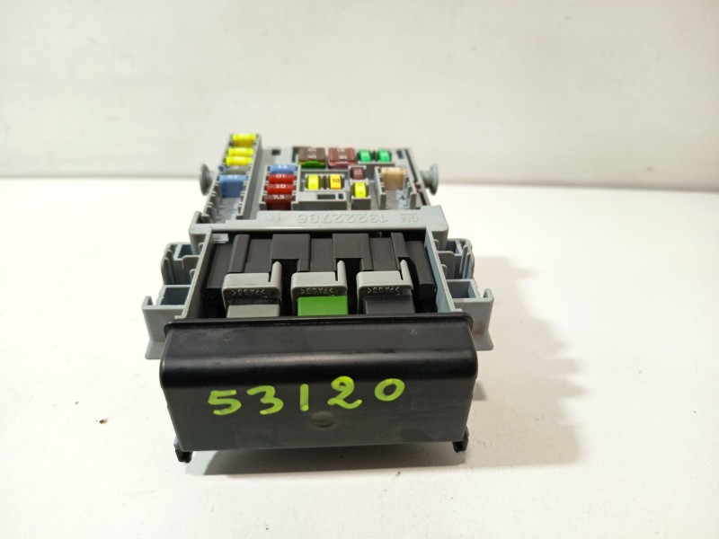 Recambio de caja reles / fusibles para chevrolet orlando (j309) 2.0 d referencia OEM IAM 96964227  