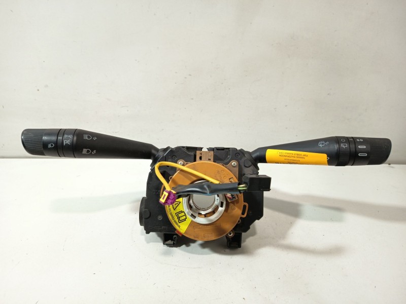 Recambio de mando multifuncion para fiat doblo autobús (263_) 1.3 d multijet (263axc1a) referencia OEM IAM 07355043010  
