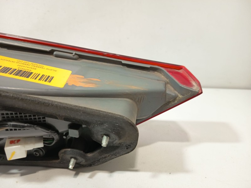 Recambio de piloto trasero derecho interior para hyundai ix20 (jc) 1.6 crdi referencia OEM IAM 924041K000  