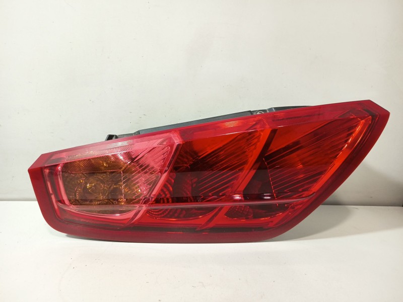 Recambio de piloto trasero derecho para fiat grande punto (199_) 1.3 d multijet referencia OEM IAM 51701590  
