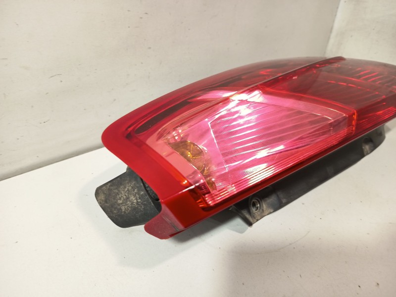 Recambio de piloto trasero izquierdo para fiat grande punto (199_) 1.3 d multijet referencia OEM IAM 51701589  