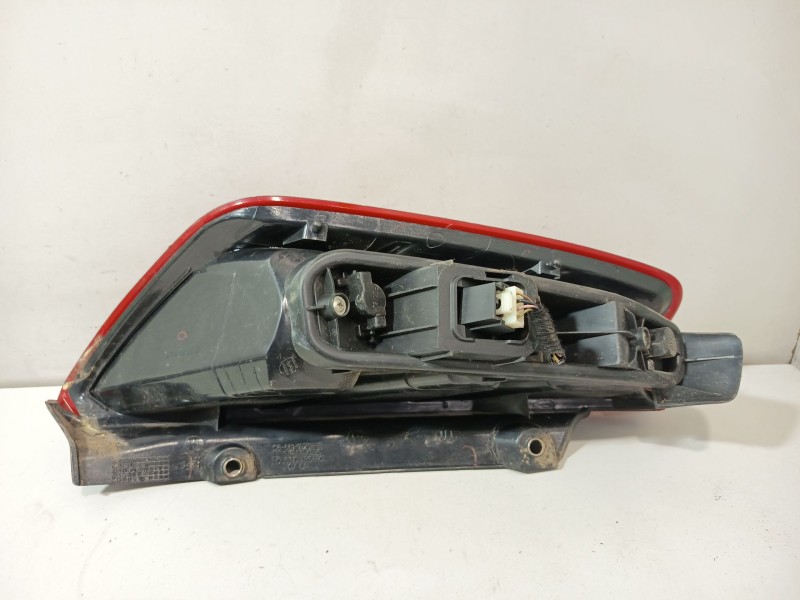 Recambio de piloto trasero izquierdo para fiat grande punto (199_) 1.3 d multijet referencia OEM IAM 51701589  