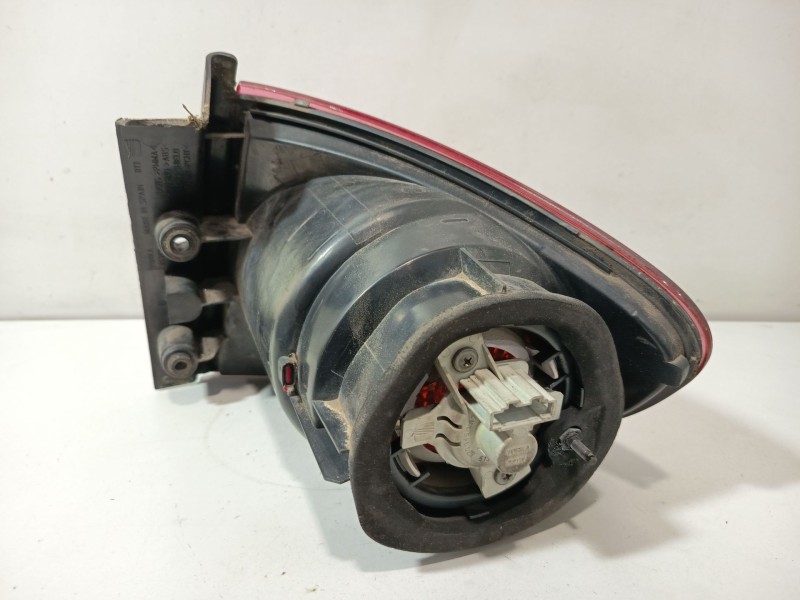 Recambio de piloto trasero izquierdo para seat altea (5p1) 2.0 tdi 16v referencia OEM IAM 5P0945111B9B9  