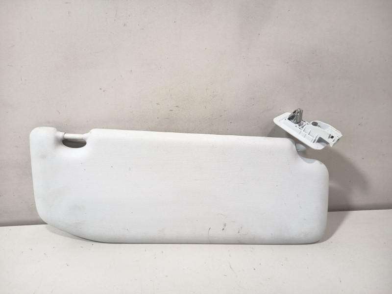 Recambio de parasol izquierdo para peugeot 208 i (ca_, cc_) 1.2 vti 82 referencia OEM IAM 16079196PR  