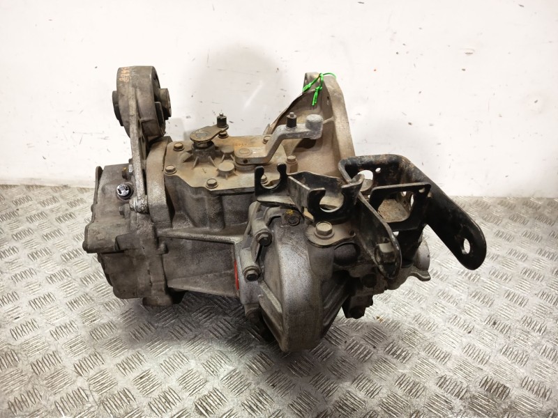 Recambio de caja cambios para chrysler voyager iv (rg, rs) 2.5 crd referencia OEM IAM P04641928AG TTU059500740 