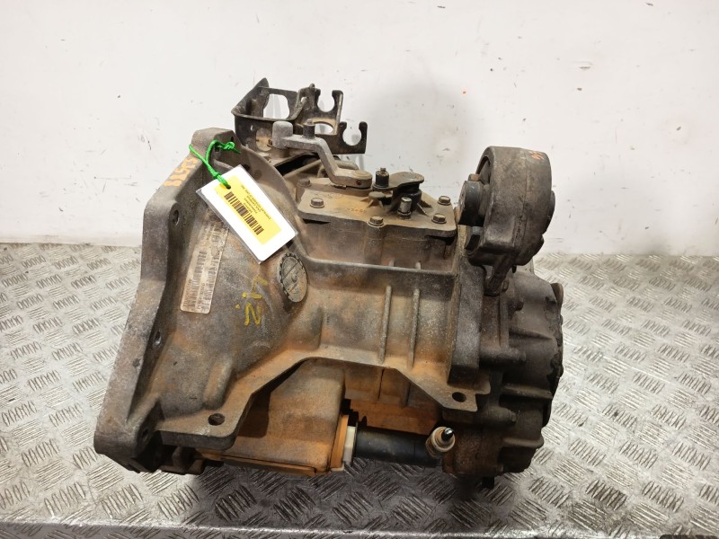 Recambio de caja cambios para chrysler voyager iv (rg, rs) 2.5 crd referencia OEM IAM P04641928AG TTU059500740 