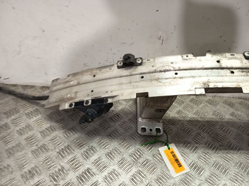 Recambio de refuerzo paragolpes delantero para bmw 5 (e60) 520 d referencia OEM IAM 51117178080  