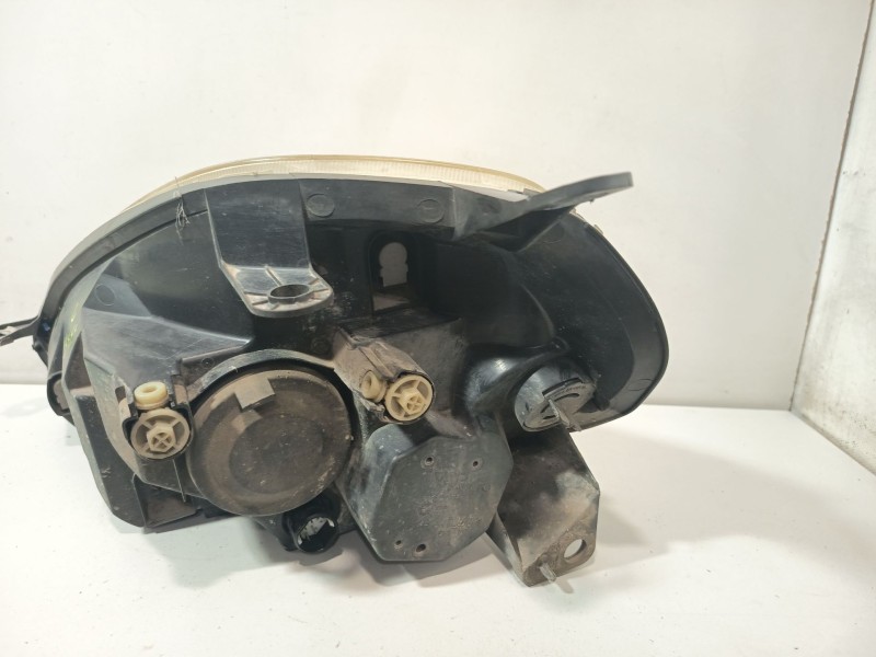 Recambio de faro izquierdo para fiat grande punto (199_) 1.4 16v (199bxg1b, 199axg1b) referencia OEM IAM 0000051701593  