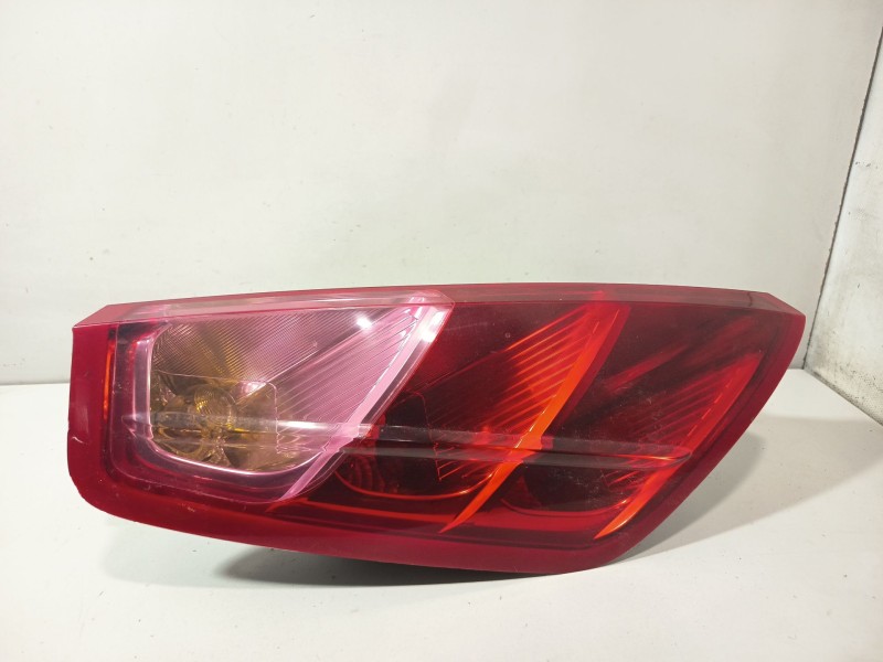 Recambio de piloto trasero izquierdo para fiat grande punto (199_) 1.9 d multijet referencia OEM IAM 0000051701589  