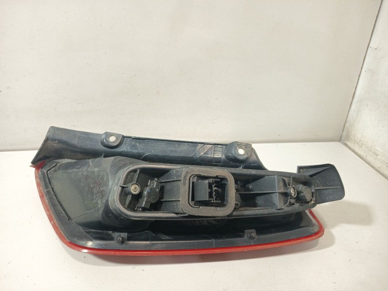 Recambio de piloto trasero izquierdo para fiat grande punto (199_) 1.9 d multijet referencia OEM IAM 0000051701589  