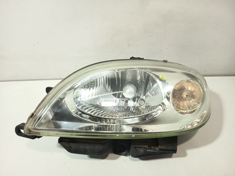 Recambio de faro izquierdo para citroën saxo (s0, s1) 1.1 x, sx referencia OEM IAM 9636331780  