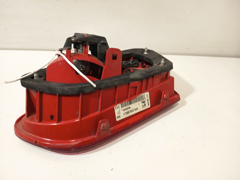 Recambio de piloto porton trasero derecho para seat leon (1p1) reference referencia OEM IAM 1P0945093F  