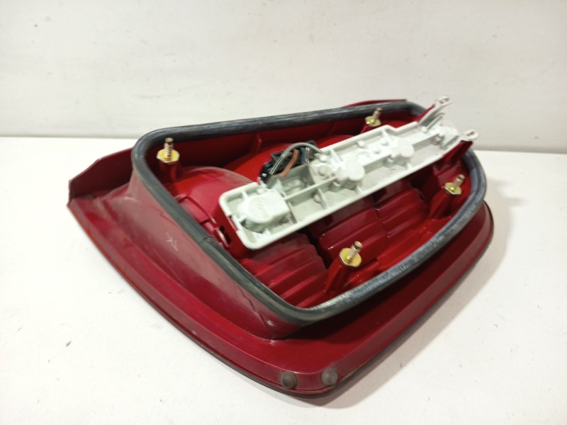 Recambio de piloto trasero izquierdo para skoda fabia i (6y2) 1.9 sdi referencia OEM IAM 6Y6945111B  