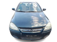 opel corsa c (x01) del año 2005