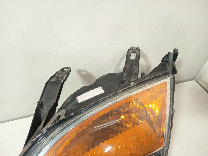 Recambio de faro izquierdo para ford fusion (ju_) 1.4 referencia OEM IAM 1547725  