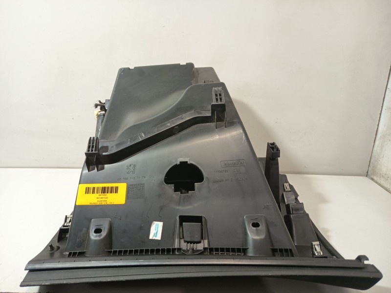Recambio de guantera para peugeot 208 i (ca_, cc_) 1.2 vti 82 referencia OEM IAM 96728471ZD  