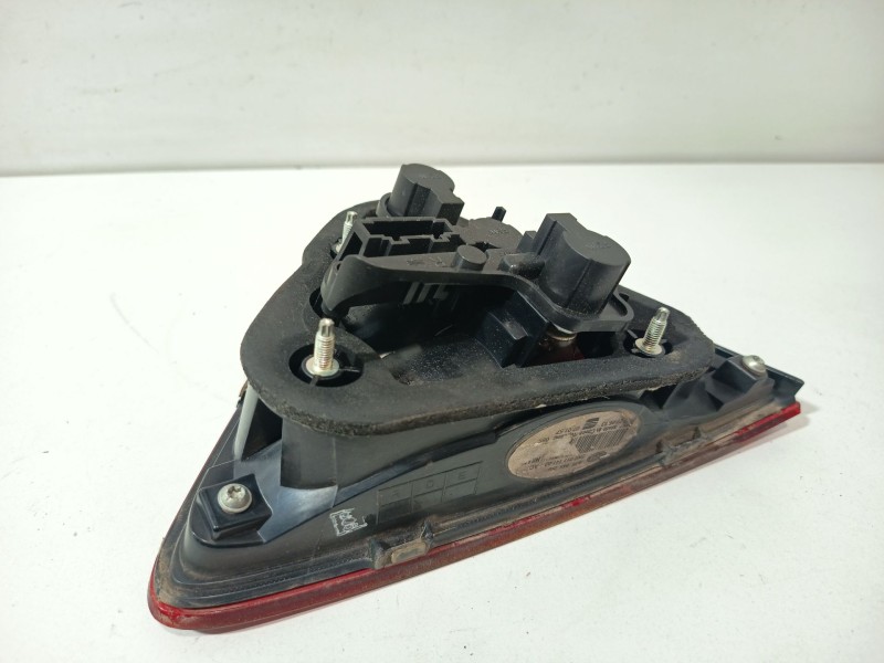 Recambio de piloto trasero derecho interior para seat toledo iv (kg3) 1.6 tdi referencia OEM IAM 6JH945094E  