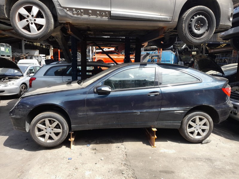 mercedes-benz clase c coupé (cl203) del año 2003