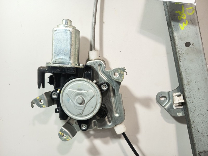 Recambio de elevalunas delantero derecho para nissan tiida hatchback (c11) 1.5 dci referencia OEM IAM 80720EE00C  