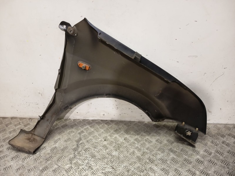 Recambio de aleta delantera izquierda para ford fusion (ju_) 1.4 referencia OEM IAM 1420115  GRIS