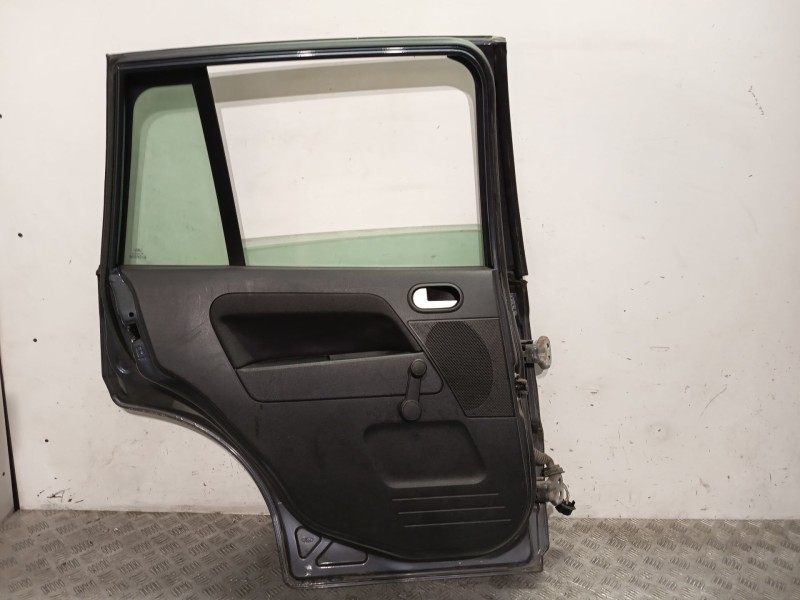 Recambio de puerta trasera izquierda para ford fusion (ju_) 1.4 referencia OEM IAM 1692558  GRIS