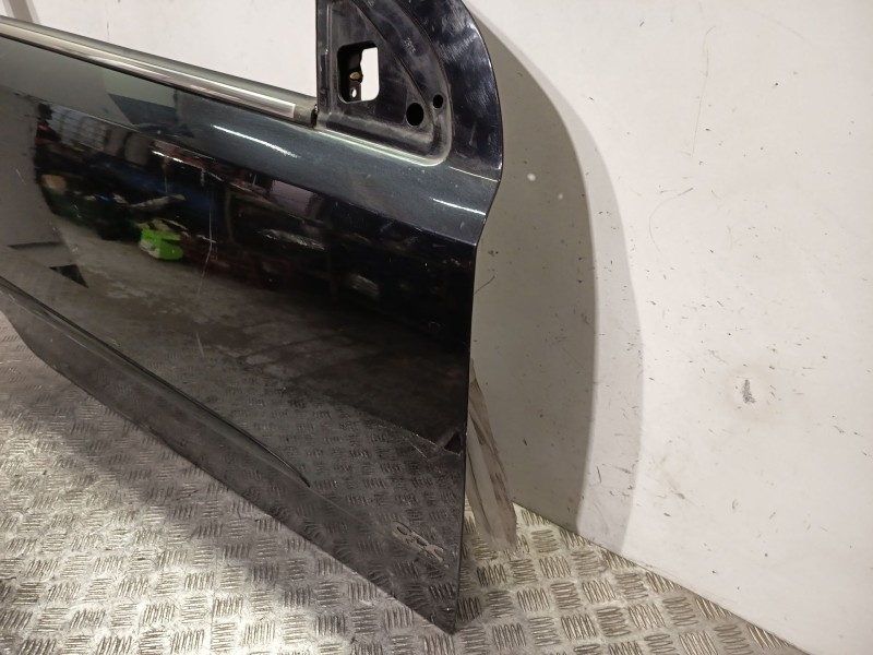 Recambio de puerta delantera derecha para opel astra gtc cosmo referencia OEM IAM  NEGRO 