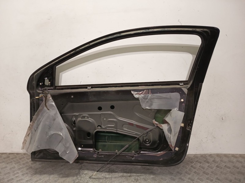 Recambio de puerta delantera derecha para opel astra gtc cosmo referencia OEM IAM  NEGRO 