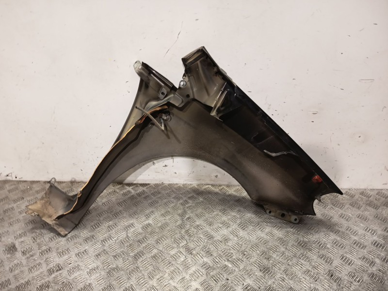 Recambio de aleta delantera izquierda para fiat grande punto (199_) 1.3 d multijet referencia OEM IAM 0006000630350  
