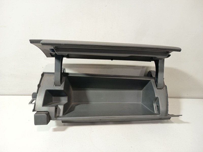 Recambio de guantera para toyota prius (_w3_) 1.8 hybrid (zvw3_) referencia OEM IAM 8425047031  