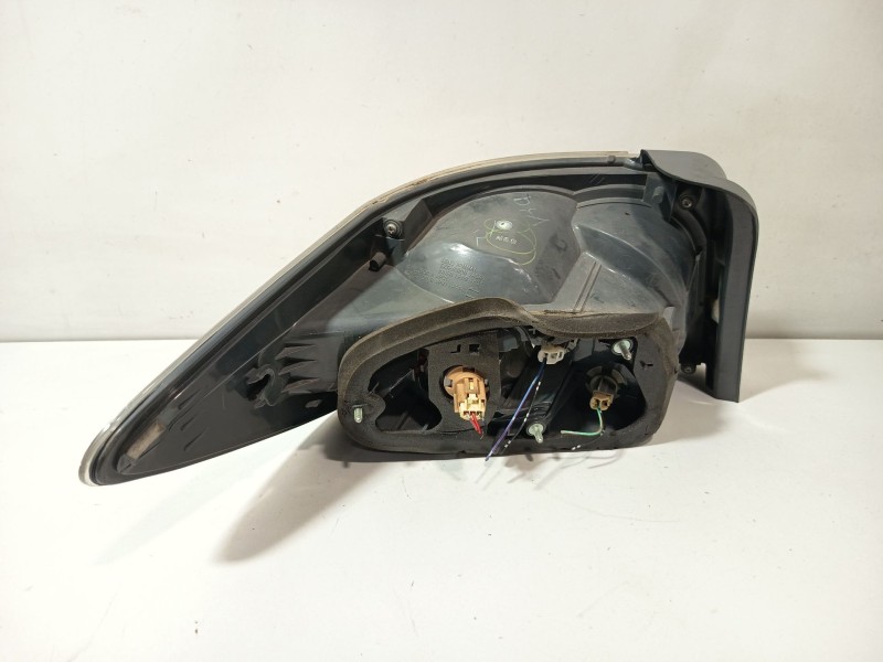 Recambio de piloto trasero derecho para mazda cx-7 (er) 2.2 mzr-cd awd (er10a) referencia OEM IAM EG2151150  