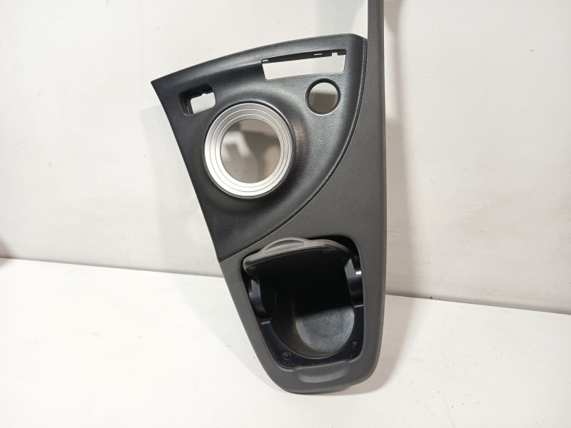 Recambio de moldura para toyota prius (_w3_) 1.8 hybrid (zvw3_) referencia OEM IAM 5540647090  