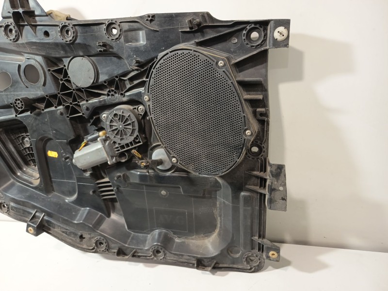 Recambio de elevalunas delantero izquierdo para ford fiesta (cbk) ambiente referencia OEM IAM 8S61A23209AA  
