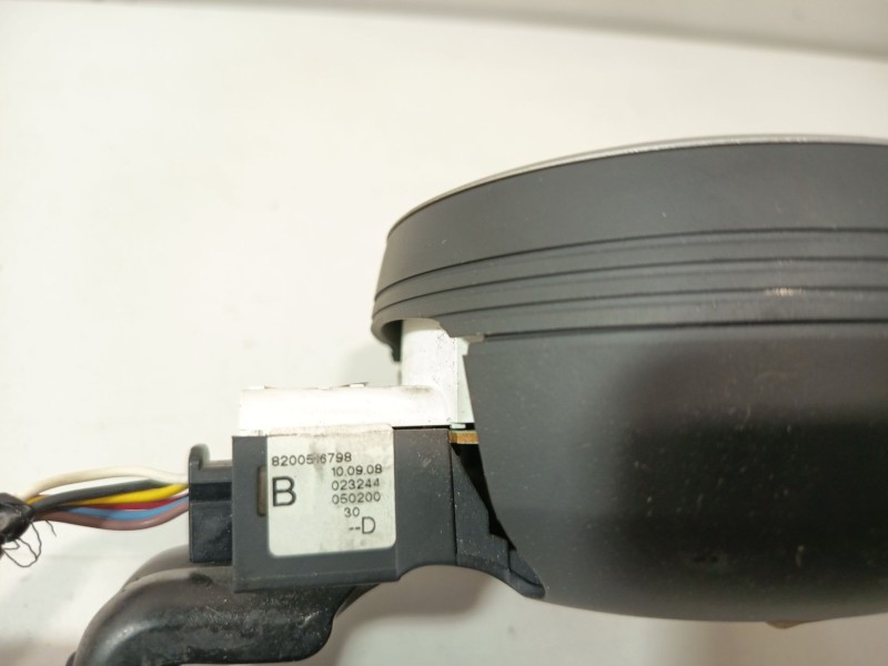 Recambio de cuadro cuenta-revoluciones para renault twingo ii (cn0_) 1.5 dci (cn0e) referencia OEM IAM A2C5318482  