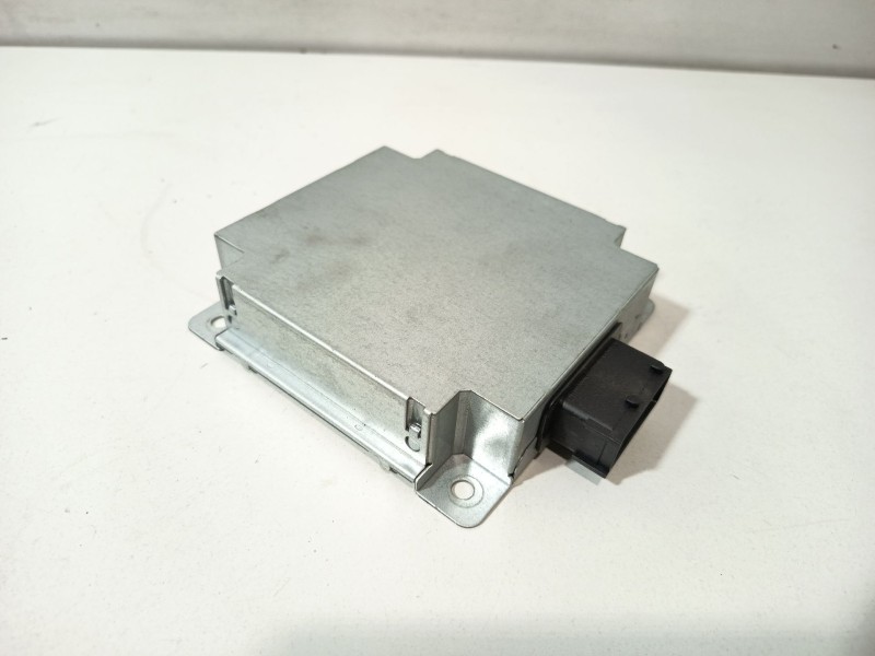 Recambio de modulo electronico para alfa romeo giulietta (940_) 2.0 jtdm (940.fxl1a) referencia OEM IAM 51833517  
