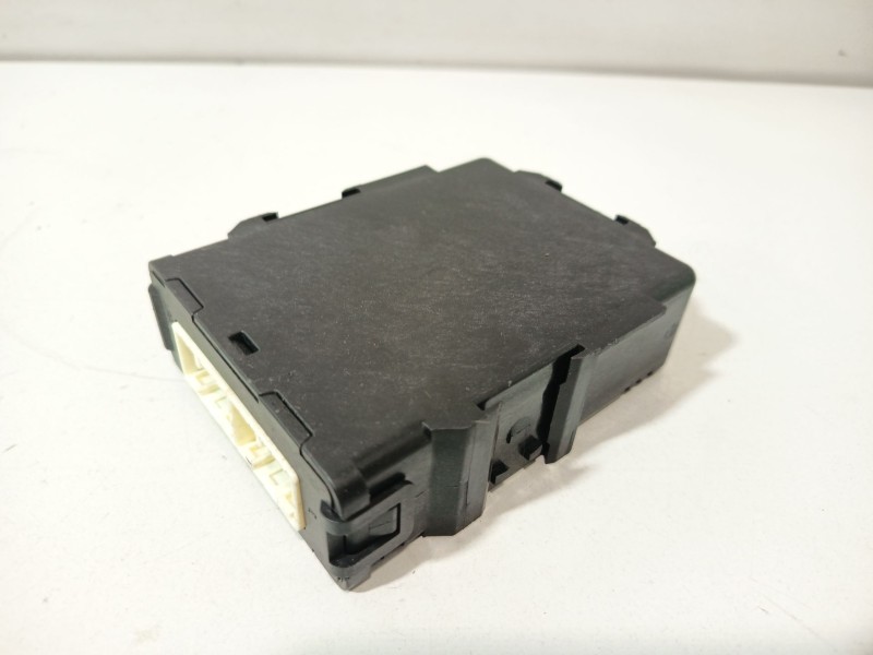 Recambio de centralita cambio automatico para toyota prius (_w3_) 1.8 hybrid (zvw3_) referencia OEM IAM 8953576010  