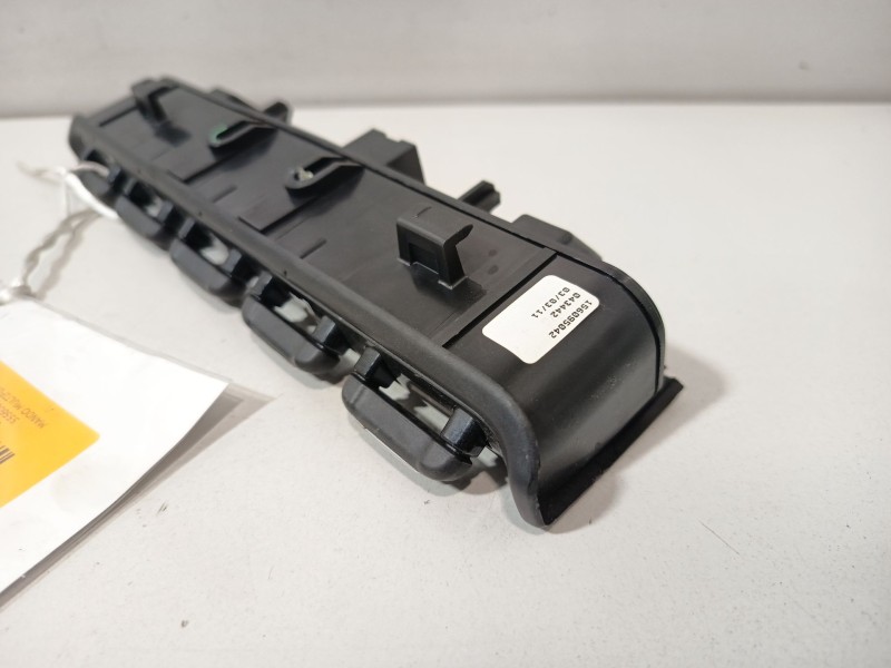Recambio de mando multifuncion para alfa romeo giulietta (940_) 2.0 jtdm (940.fxl1a) referencia OEM IAM 5556000902  