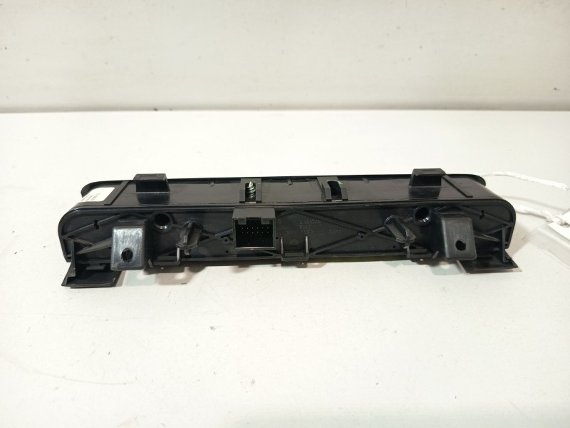 Recambio de mando multifuncion para alfa romeo giulietta (940_) 2.0 jtdm (940.fxl1a) referencia OEM IAM 5556000902  