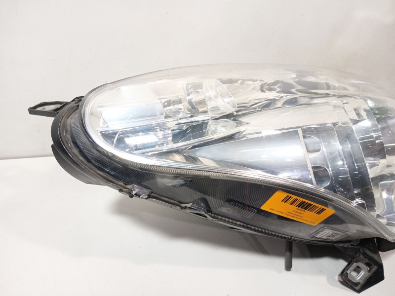 Recambio de faro derecho para opel combo furgoneta/monovolumen (x12) 1.3 cdti (b05) referencia OEM IAM 95526867  