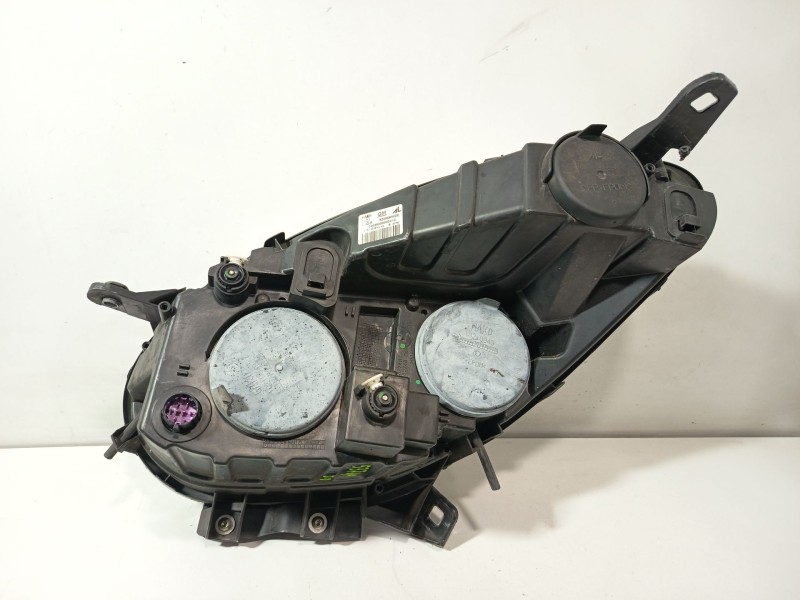 Recambio de faro derecho para opel combo furgoneta/monovolumen (x12) 1.3 cdti (b05) referencia OEM IAM 95526867  