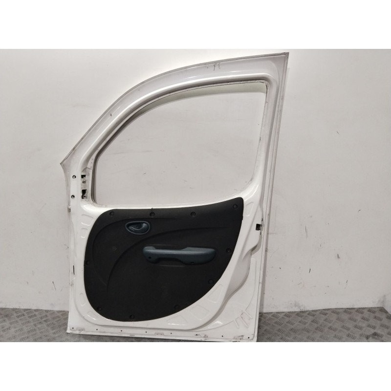 PUERTA DELANTERA DERECHA 51847704  - imagen 4