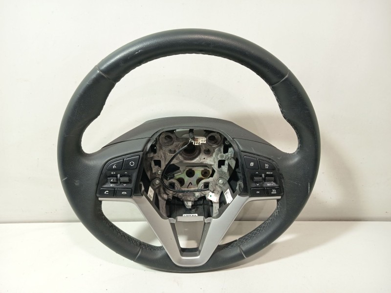 Recambio de volante para hyundai tucson (tl, tle) 1.6 gdi referencia OEM IAM 96720D7220UMB  